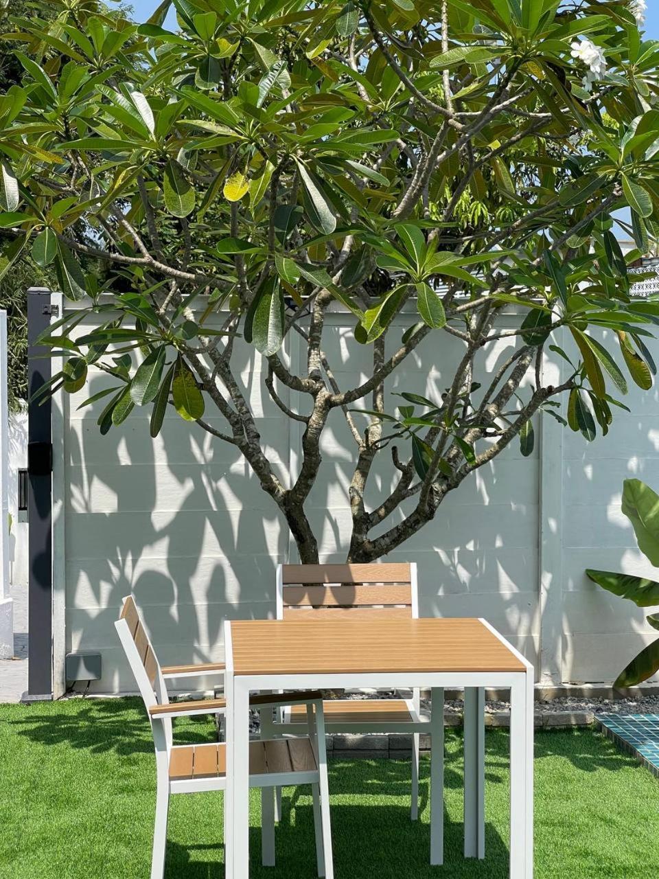 Found Mansion Hotell Pantai Cenang  Eksteriør bilde