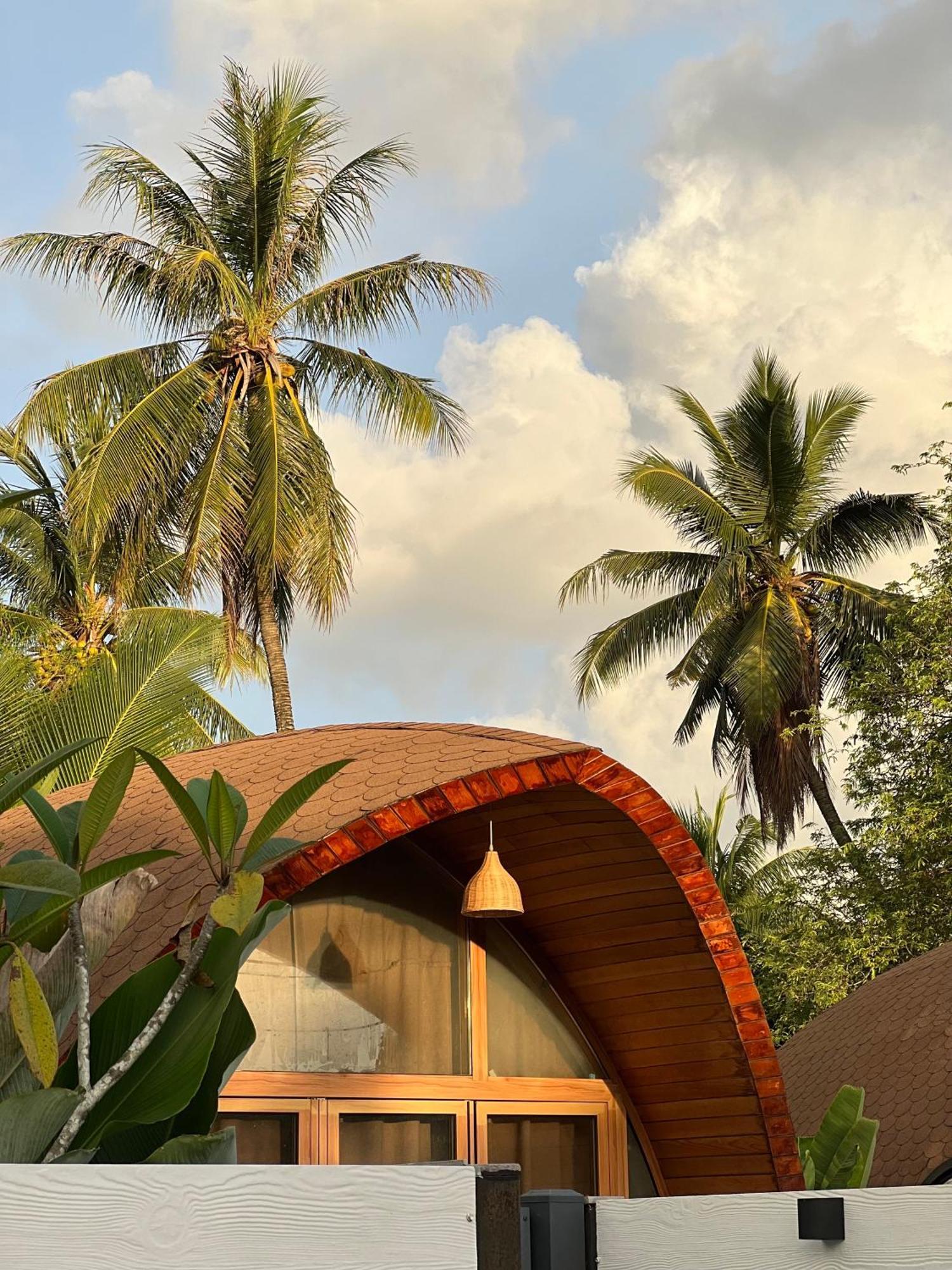 Found Mansion Hotell Pantai Cenang  Eksteriør bilde