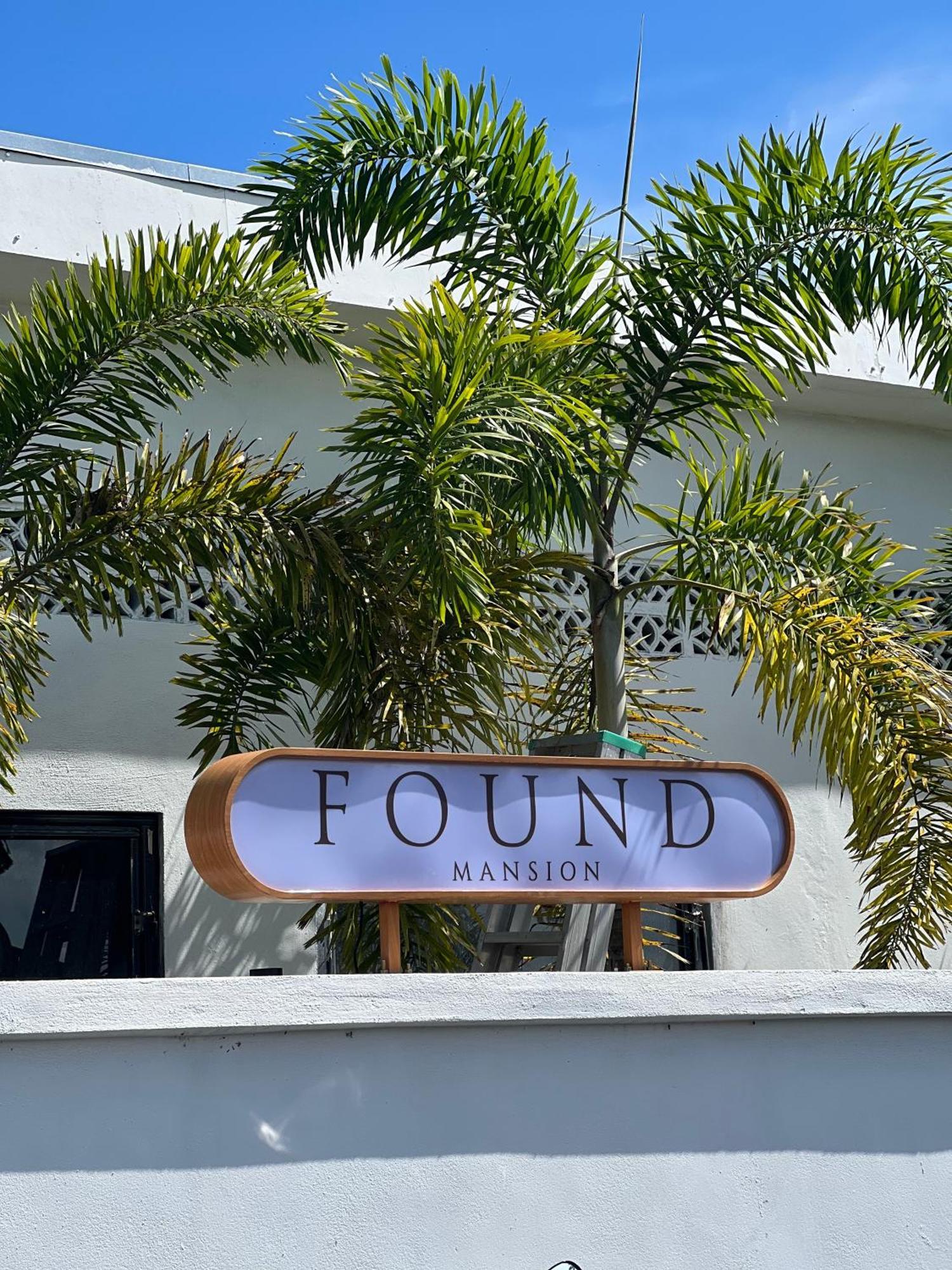 Found Mansion Hotell Pantai Cenang  Eksteriør bilde